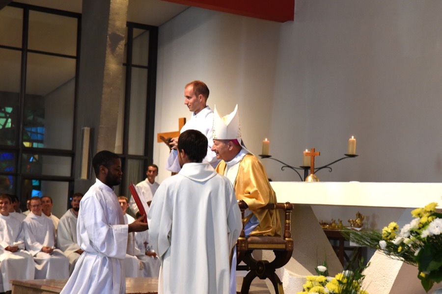 Ordinations diaconales sept 2019