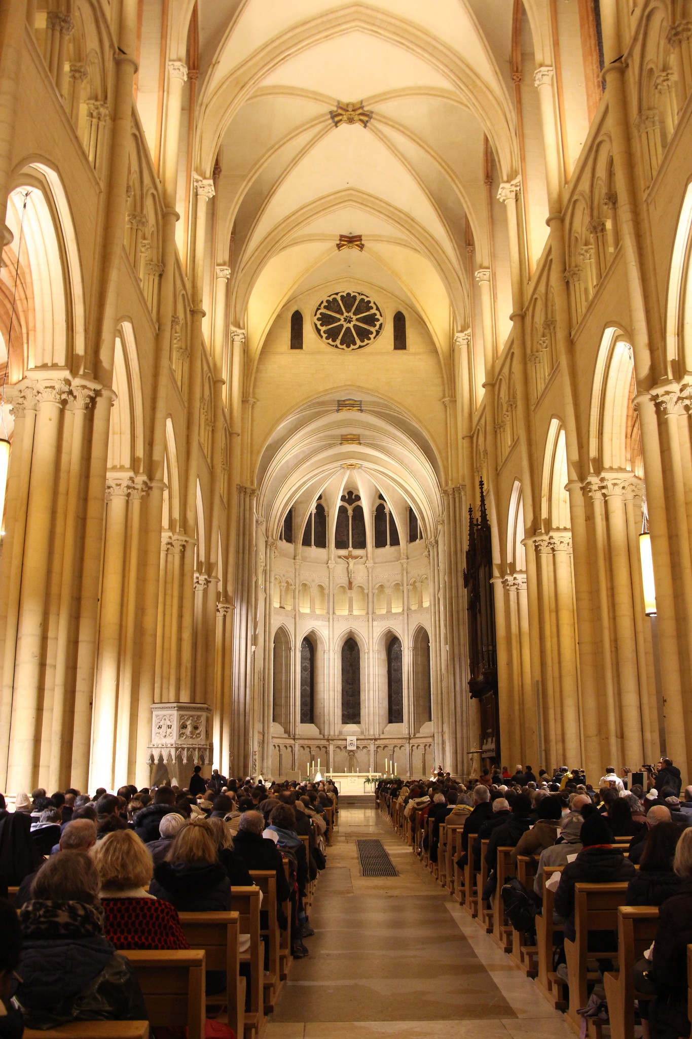 Procession et messe des jeunes du 8 décembre 2024