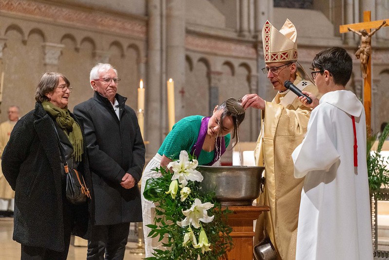 Vigile pascale et baptêmes à la cathédrale