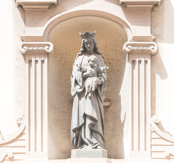 La Croix-Rousse et les madones de Lyon