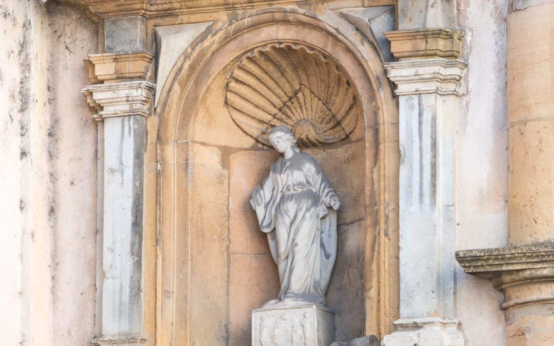 Les madones de Fourvière à la Saône